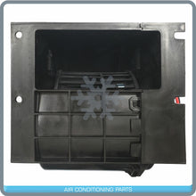 Load image into Gallery viewer, New OEM BOSCH Blower Motor w/ Fan Assembly 24 Volt - OE# 0130063814 - Qualy Air