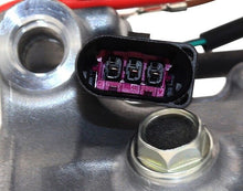 Cargar imagen en el visor de la galería, New OEM A/C Compressor PXC16 fits Porsche 718 Cayman, Boxster - 2017 to 2022 QR