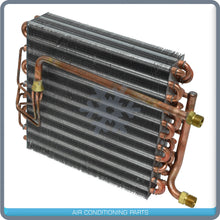 Cargar imagen en el visor de la galería, New A/C Evaporator for Peterbilt 325,330,340,357,365,378,386 - OE# 3X010018 - Qualy Air