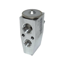 Cargar imagen en el visor de la galería, A/C Expansion Valve for Ford Explorer, Explorer Sport, Flex, Police Interc... QR - Qualy Air