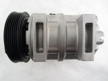 Cargar imagen en el visor de la galería, A/C Compressor OEM DKS15CH for Volvo C70, S40, S70, V40, V70 QR - Qualy Air