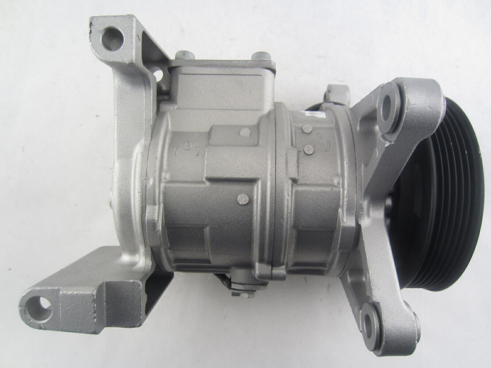 A/C Compressor OEM Denso 10PA17H for Lexus SC300 / Toyota Supra QR - Qualy Air