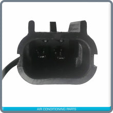 Cargar imagen en el visor de la galería, New AC Compressor York 210 for Freightliner / Kenworth / Peterbilt - 2509450C91 - Qualy Air
