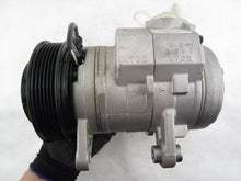 Cargar imagen en el visor de la galería, A/C Compressor OEM Denso 10S17E for Dodge Dakota, Ram 1500 / Jeep Grand Ch... QR - Qualy Air
