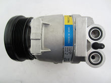 Cargar imagen en el visor de la galería, A/C Compressor OEM V5 for Chevrolet Aveo, Aveo5 QR - Qualy Air