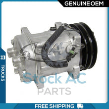 Cargar imagen en el visor de la galería, A/C Compressor OEM Sanden SD7H15 for Freightliner / Versatile QR - Qualy Air