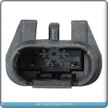 Cargar imagen en el visor de la galería, New DENSO OEM A/C Compressor for BMW X5, X6, 335i, 435i, 535i.. - OE# 4711543 - Qualy Air