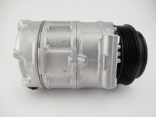 Cargar imagen en el visor de la galería, A/C Compressor 7SEU17C for Mercedes-Benz C55 AMG, CLK55 AMG, CLK550, CLK63... QR - Qualy Air