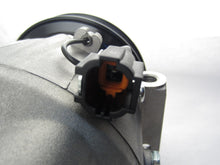 Cargar imagen en el visor de la galería, A/C Compressor CWV618 for Infiniti QX4 / Pathfinder QR - Qualy Air