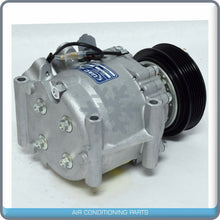 Cargar imagen en el visor de la galería, A/C Compressor TRSA090 for Honda Civic, Prelude QR - Qualy Air