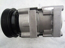 Cargar imagen en el visor de la galería, A/C Compressor OEM HS18 for Santa Fe QR - Qualy Air