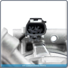 Load image into Gallery viewer, New AC Compressor fits Jeep Compass 2017 to 2020 / Fiat Toro 2017 to 2020 - Qualy Air