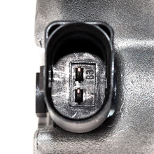 Cargar imagen en el visor de la galería, New OEM A/C Compressor for VW Jetta - 2013 to 2018 / VW Passat - 2016 to 2018 - Qualy Air
