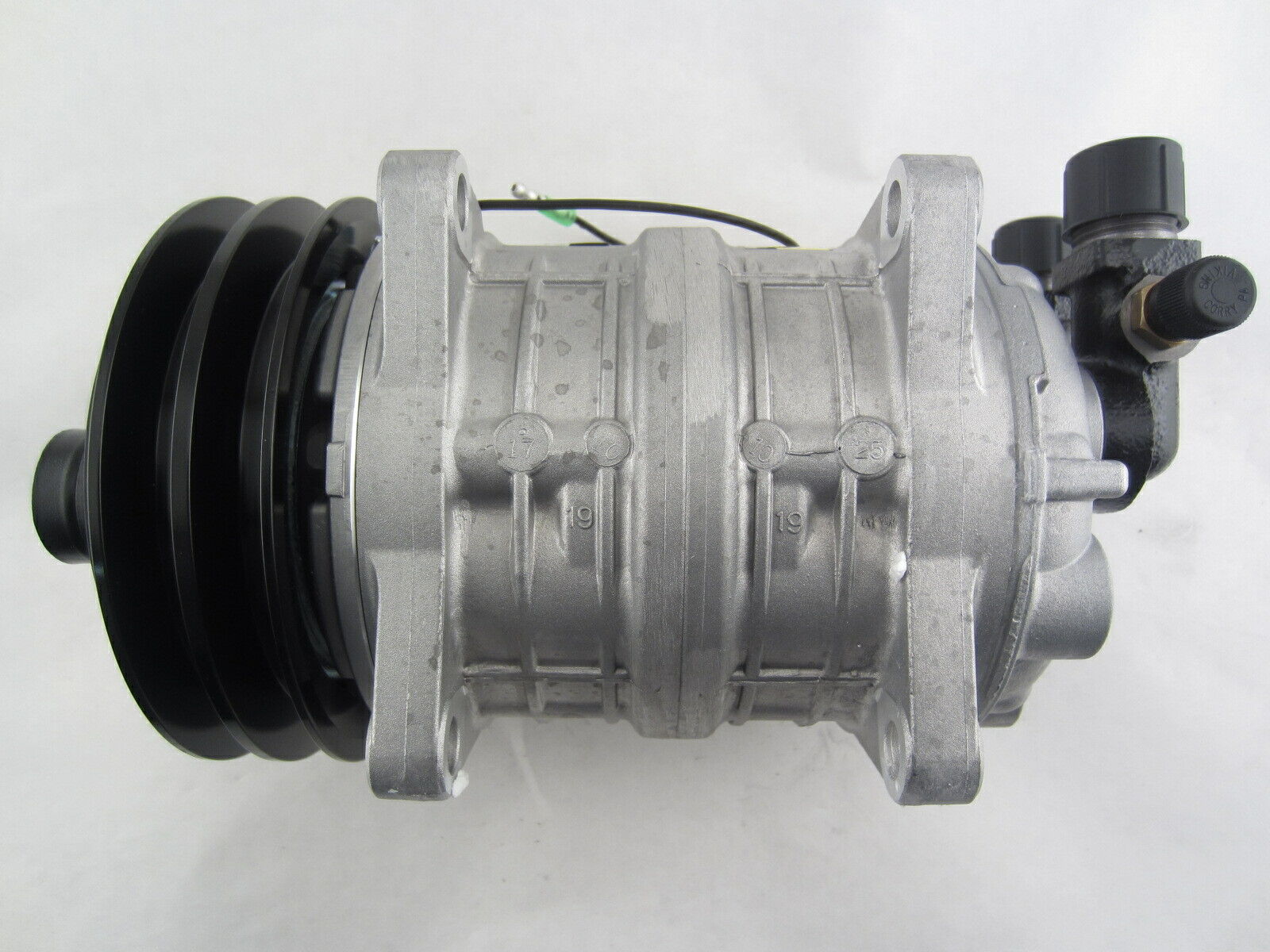 A/C Compressor OEM Valeo TM15HS for International / Kenworth / Peterbilt /... QR - Qualy Air