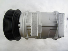 Cargar imagen en el visor de la galería, A/C Compressor OEM Denso 10PA17C for Land Rover Defender 90, Discovery QR - Qualy Air