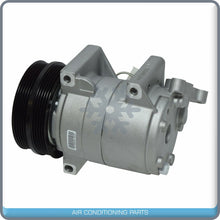 Cargar imagen en el visor de la galería, A/C Compressor DKS17D for Ford Focus / Volvo C30, C70, S40, V40, V50 QR - Qualy Air