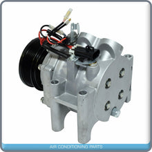 Cargar imagen en el visor de la galería, A/C Compressor TRSA12 for Buick Rainier / Chevrolet Trailblazer, Trailblaz... QR - Qualy Air