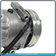 Cargar imagen en el visor de la galería, New OEM A/C Compressor Sanden 2A Groove - 12V - OE# 75R89462 - Qualy Air