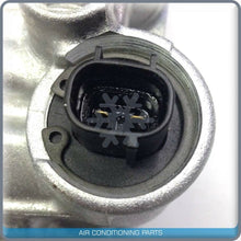 Cargar imagen en el visor de la galería, New OEM AC Compressor for Toyota Corolla 1.8L - 2014 2015 2016 2017 2018 2019 - Qualy Air