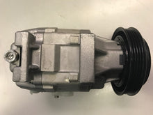Cargar imagen en el visor de la galería, A/C Compressor OEM Denso SCS06C for Toyota Echo, Yaris QR - Qualy Air