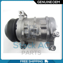 Cargar imagen en el visor de la galería, A/C Compressor OEM Acdelco 10SE18F for Chevrolet Express 1500, Express 250... QR - Qualy Air