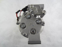 Cargar imagen en el visor de la galería, A/C Compressor OEM TRSE07 for Acura CSX / Honda Civic QR - Qualy Air