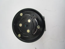 Cargar imagen en el visor de la galería, A/C Compressor 10S11C for OE# 447280-0470 95200-61J20 QR - Qualy Air