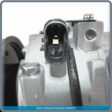 Load image into Gallery viewer, New OEM A/C Compressor fits Kia Sorento - 2014 to 2016 - OE# 977012P400 - Qualy Air