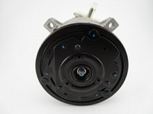 Cargar imagen en el visor de la galería, A/C Compressor OEM V5 for Daewoo Nubira / Suzuki Forenza, Reno QR - Qualy Air