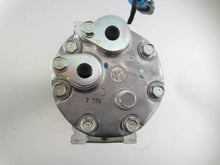 Cargar imagen en el visor de la galería, A/C Compressor OEM Sanden SD7H15 for Mack / Volvo QR - Qualy Air