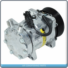 Cargar imagen en el visor de la galería, A/C Compressor for Freightliner 114SD, Argosy / NAVISTAR 1000, 2000, 4000,... QU - Qualy Air