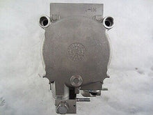 Cargar imagen en el visor de la galería, A/C Compressor OEM HS18 for Santa Fe QR - Qualy Air